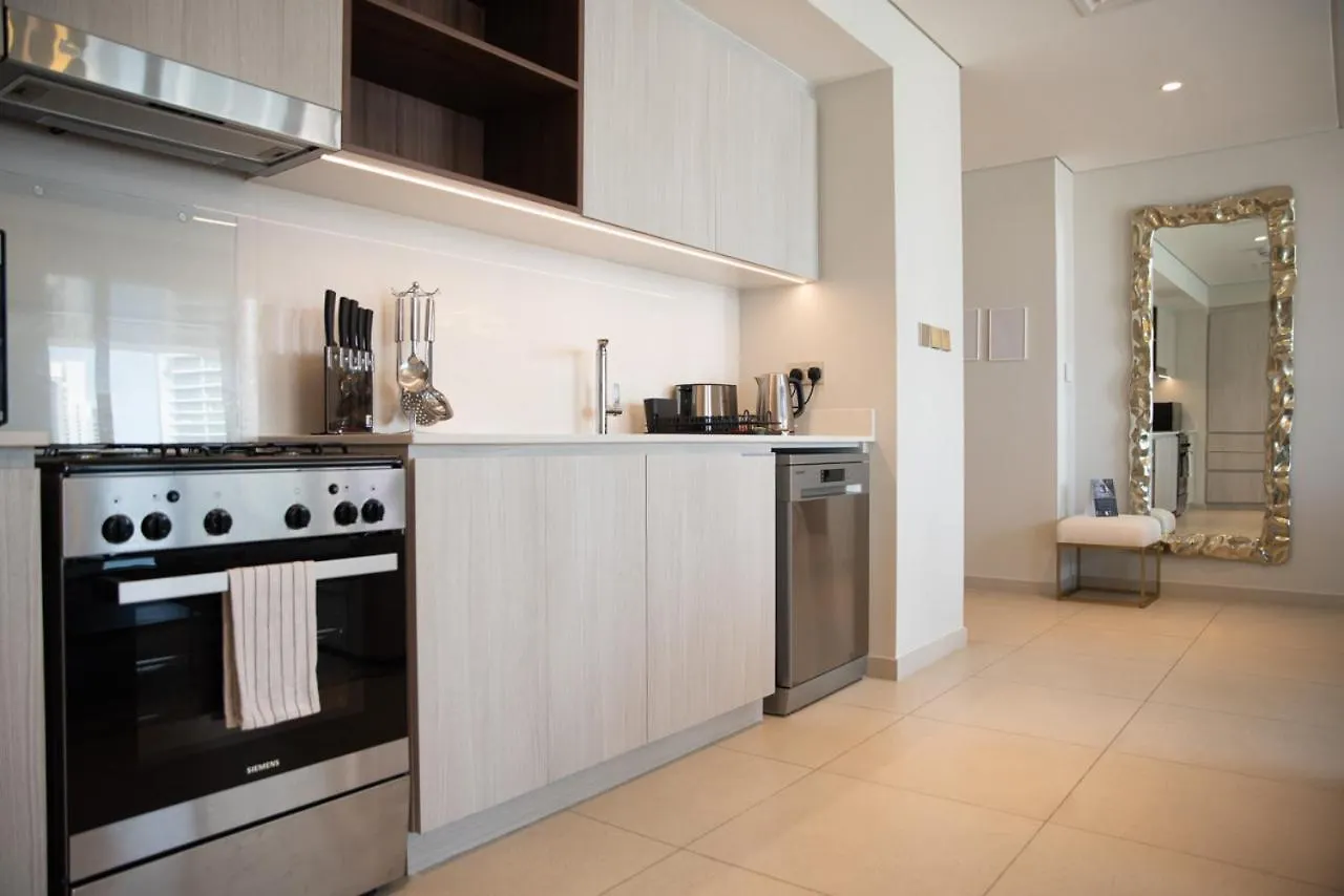 Elegant 2-Bedroom Retreat In Vida Residences Creek Beach Dubai